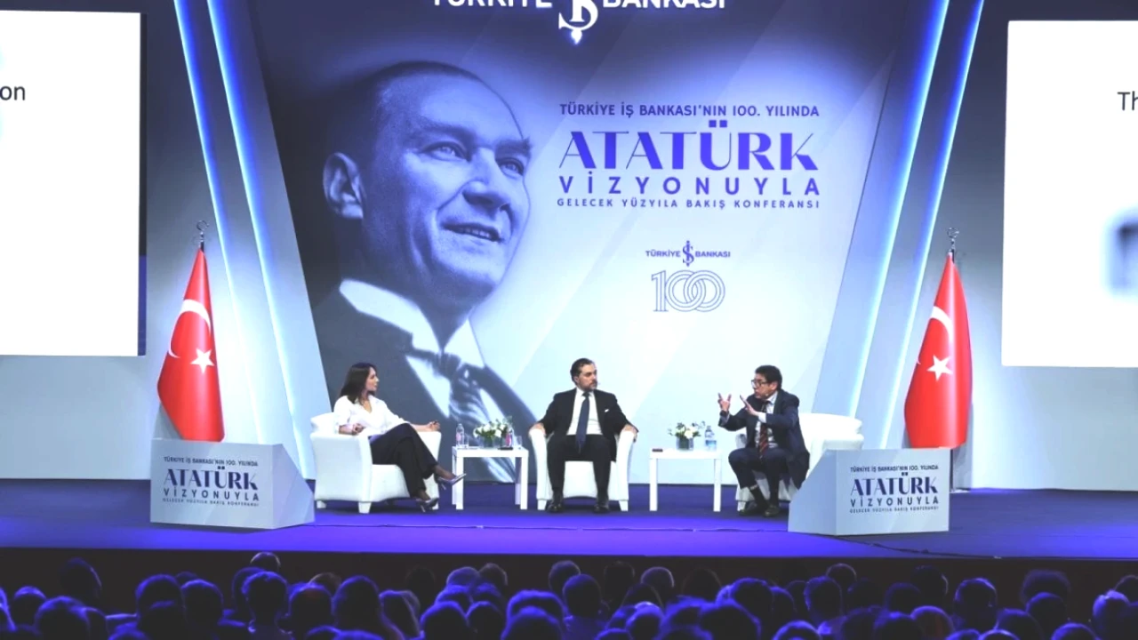 İş Bankası 100. Yılını Kutluyor! İş Sanat'a 3 Altın Stevie®️ Ödülü